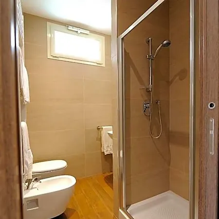 B&B Sun House 3*