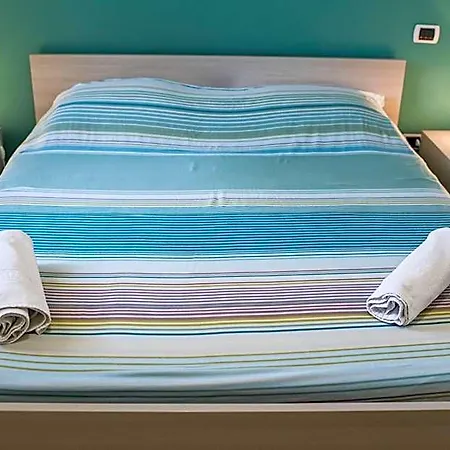 Sun House B&B 모두가노