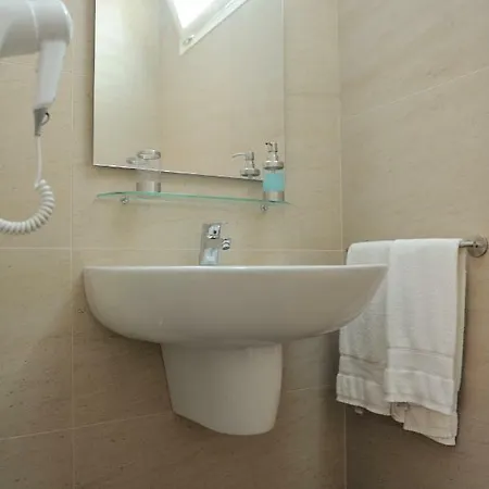 Nocleg ze śniadaniem Sun House 3*